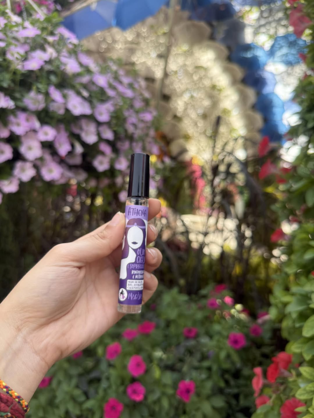 Athena per ciglia e sopracciglia folte!