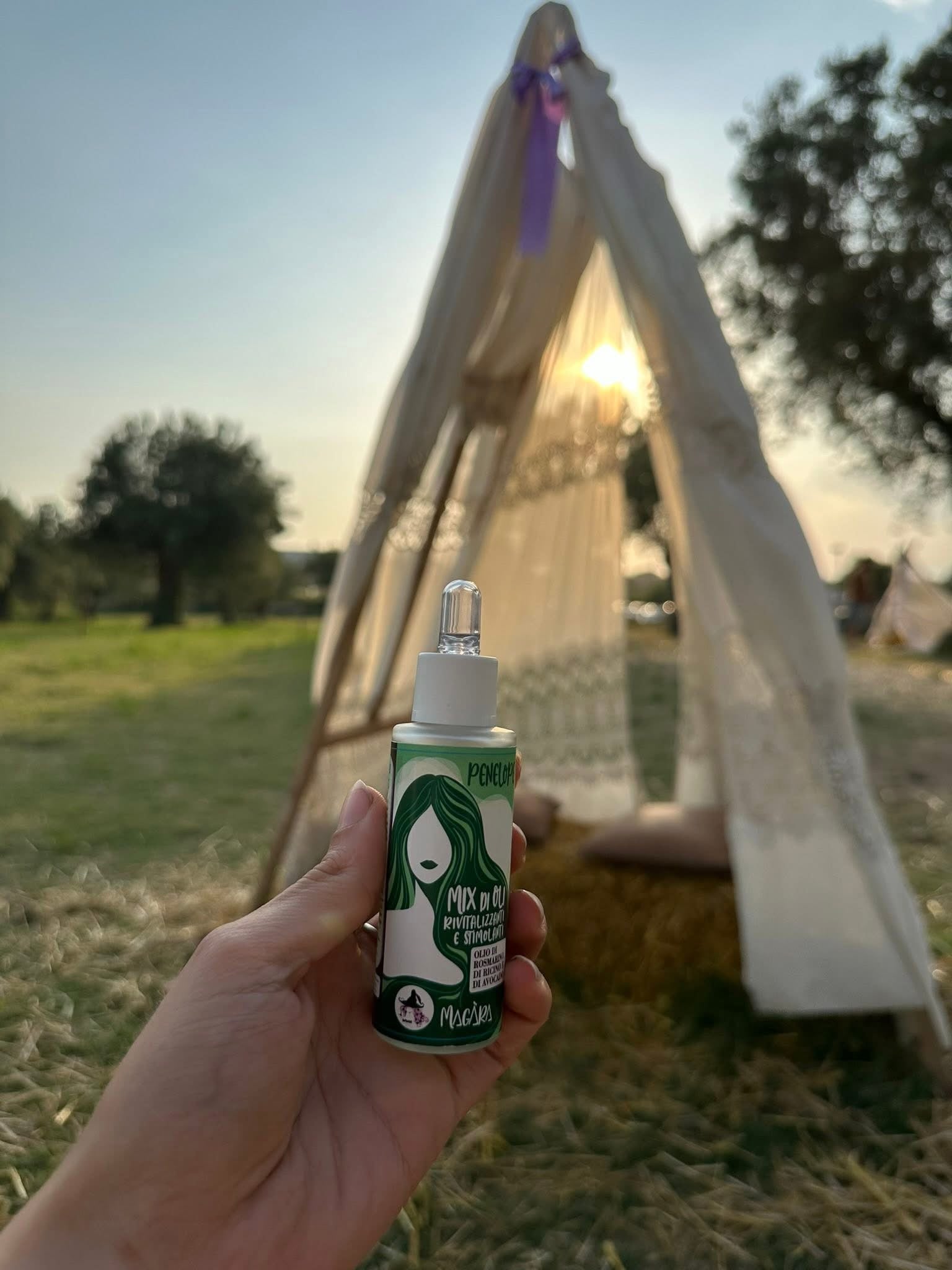 Penelope: mix di oli per rinforzare i capelli