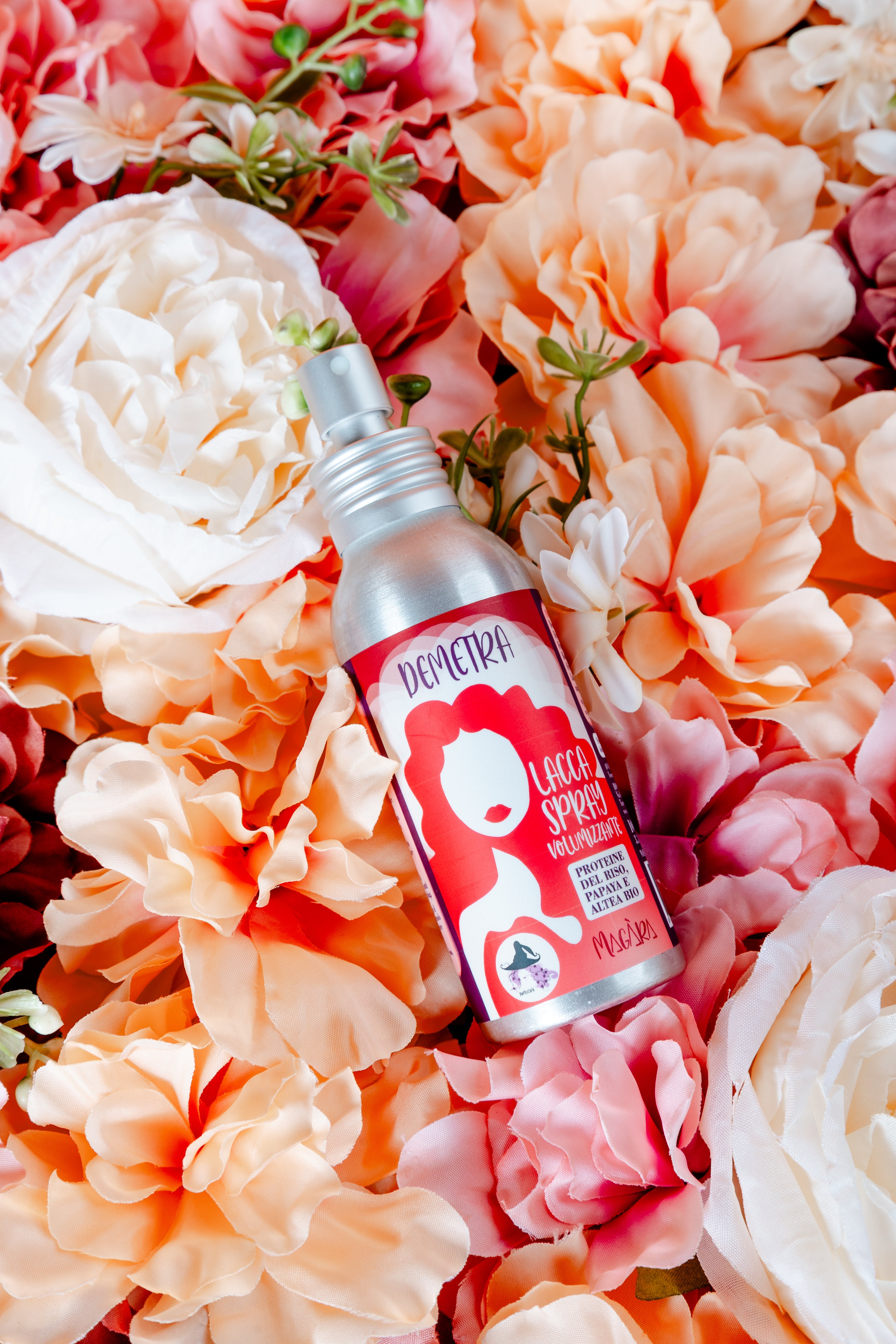 Perché la lacca Demetra fa durare i capelli puliti più a lungo?