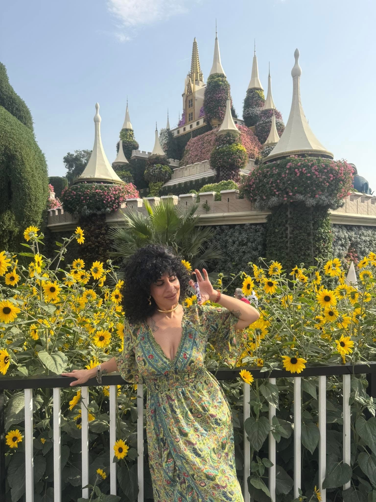 Ciglia e sopracciglia poco folte? Prova Athena!